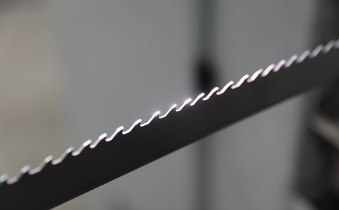 温州双金属带锯条产生切削噪音的原因具体有哪些？